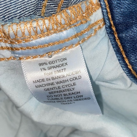 2 for $20 or 5 for $40
NWT ANA SHORTS - SIZE 8 - Picture 6 of 6